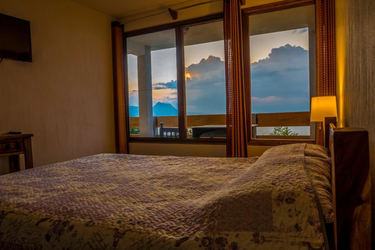Hotel Terrazas Del Lago San Antonio Palopó 외부 사진