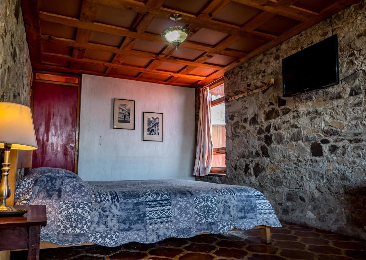 Hotel Terrazas Del Lago San Antonio Palopó 외부 사진