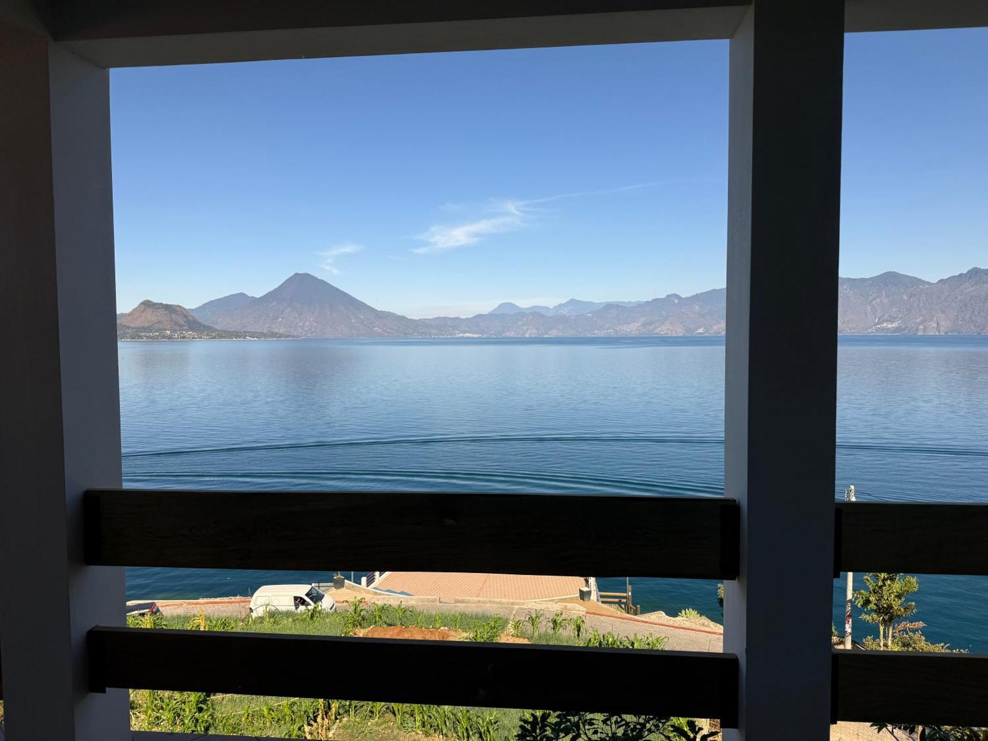 Hotel Terrazas Del Lago San Antonio Palopó 외부 사진