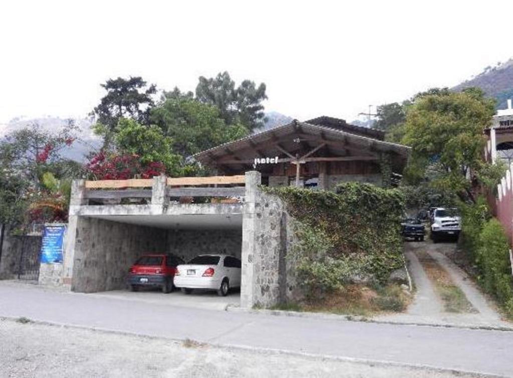 Hotel Terrazas Del Lago San Antonio Palopó 외부 사진